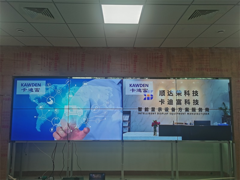 柳州落地支架安装2X4 55寸ray竞技app
案例图片